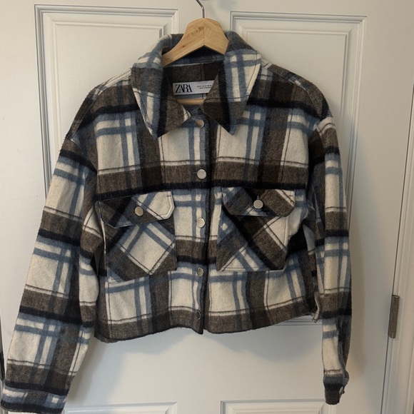 Zara Jackets & Blazers - Zara Checkered Cropped Jacket in Black, White, and Blue